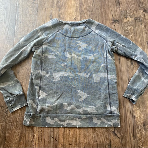 Ragdoll Distressed Camo Sweatshirt - Picture 4 of 8